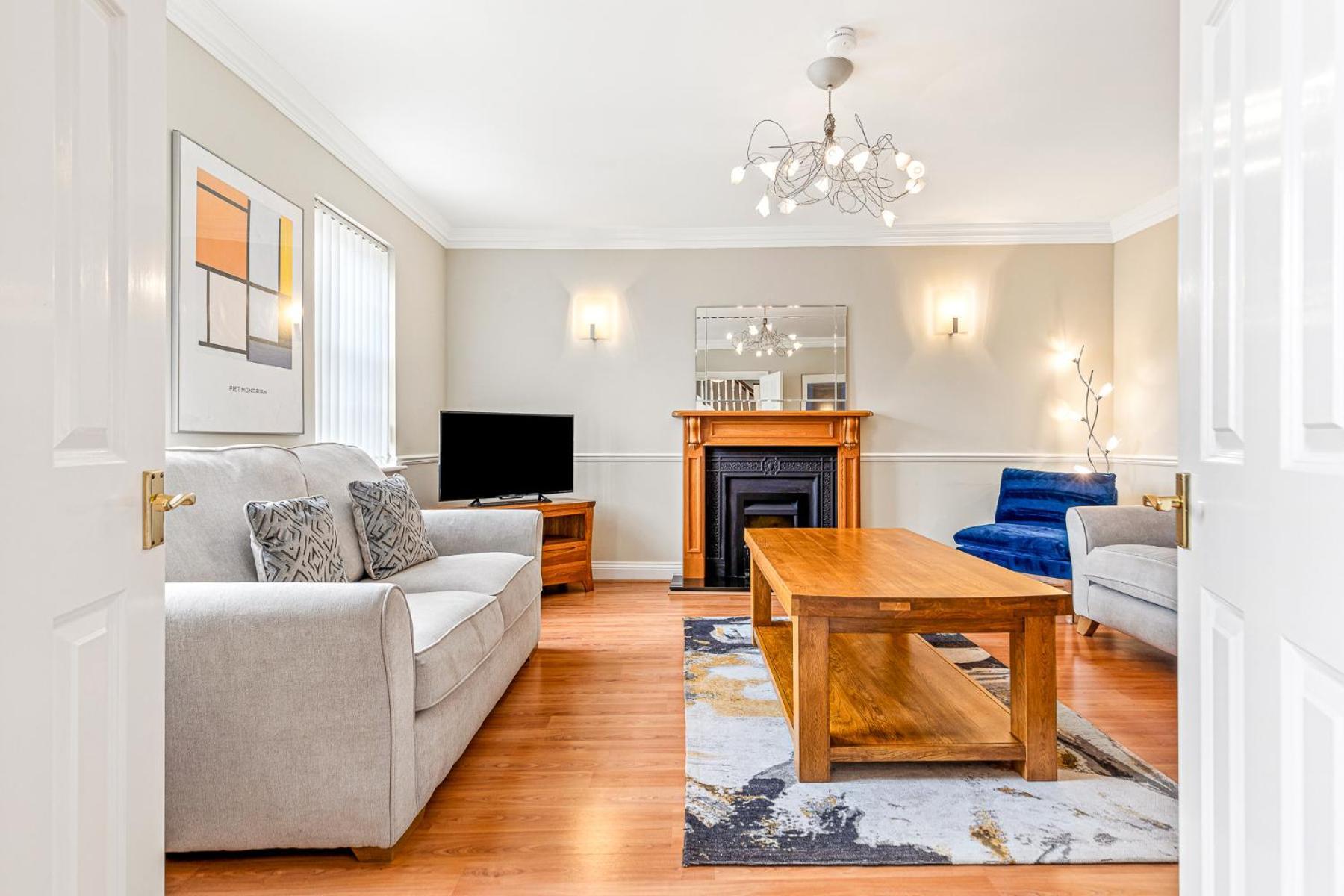 Villa Olive Tale Henley-on-Thames Esterno foto