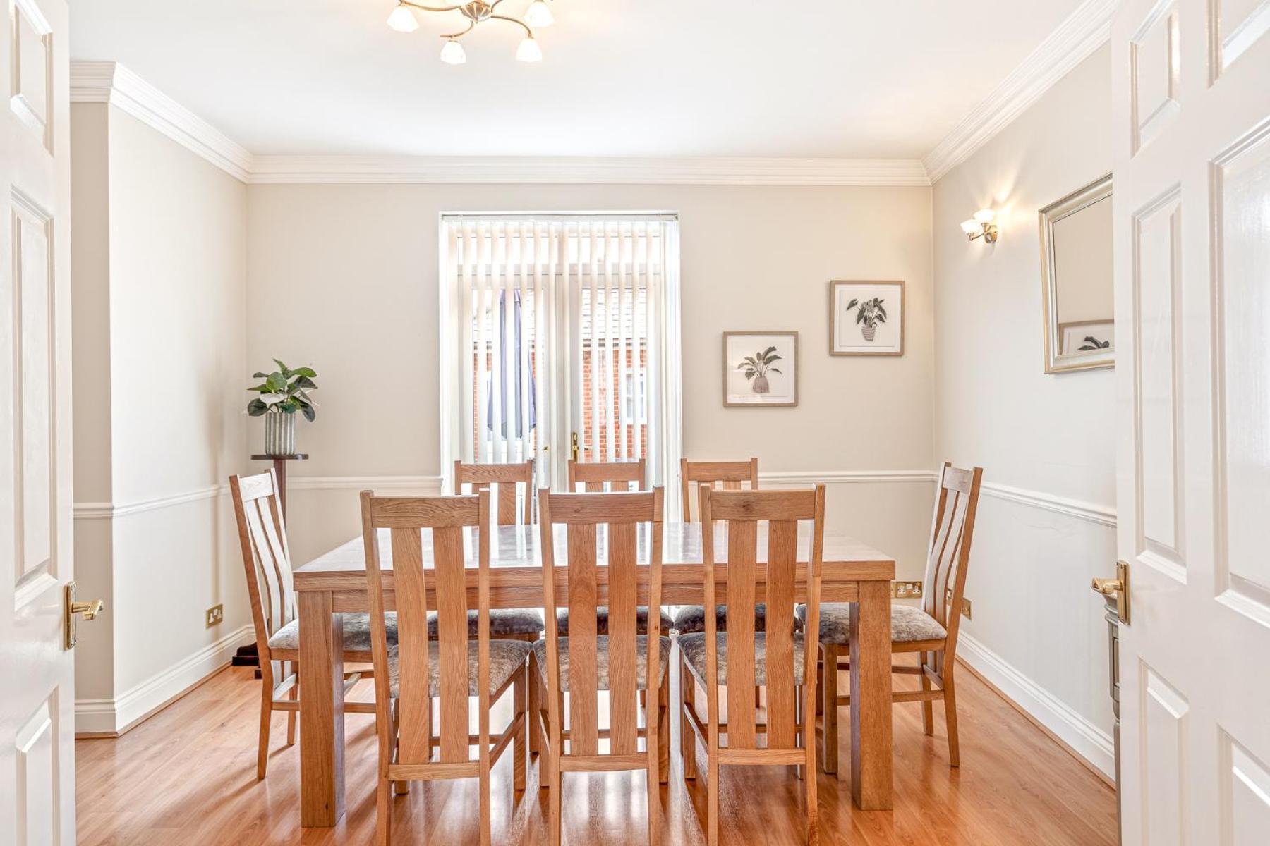 Villa Olive Tale Henley-on-Thames Esterno foto