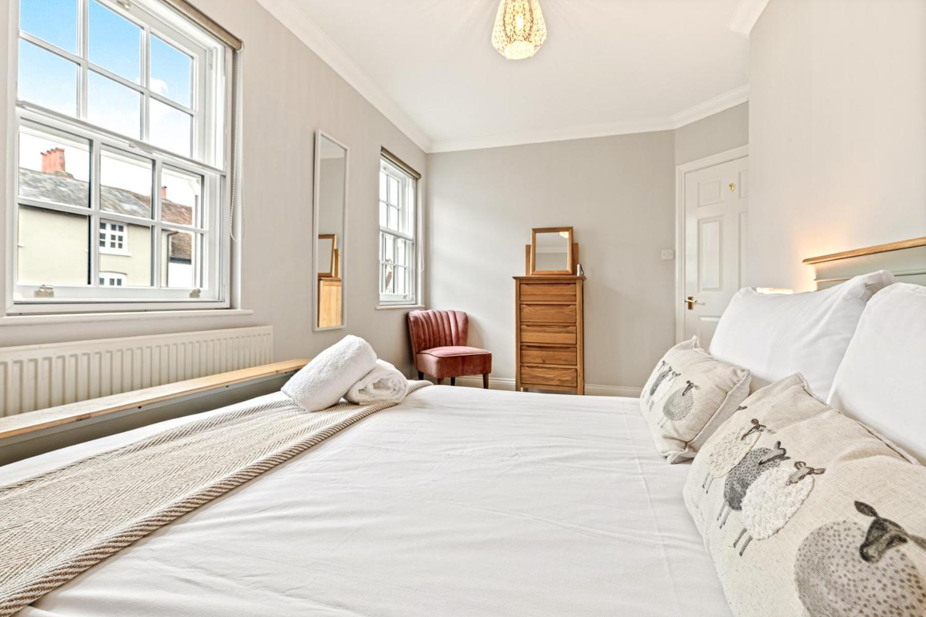 Villa Olive Tale Henley-on-Thames Esterno foto